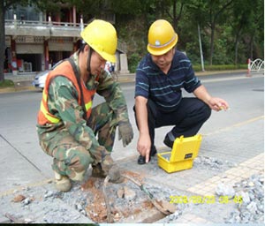路燈電纜故障測(cè)試儀現(xiàn)場(chǎng)圖 路燈電纜故障測(cè)試儀現(xiàn)場(chǎng)圖